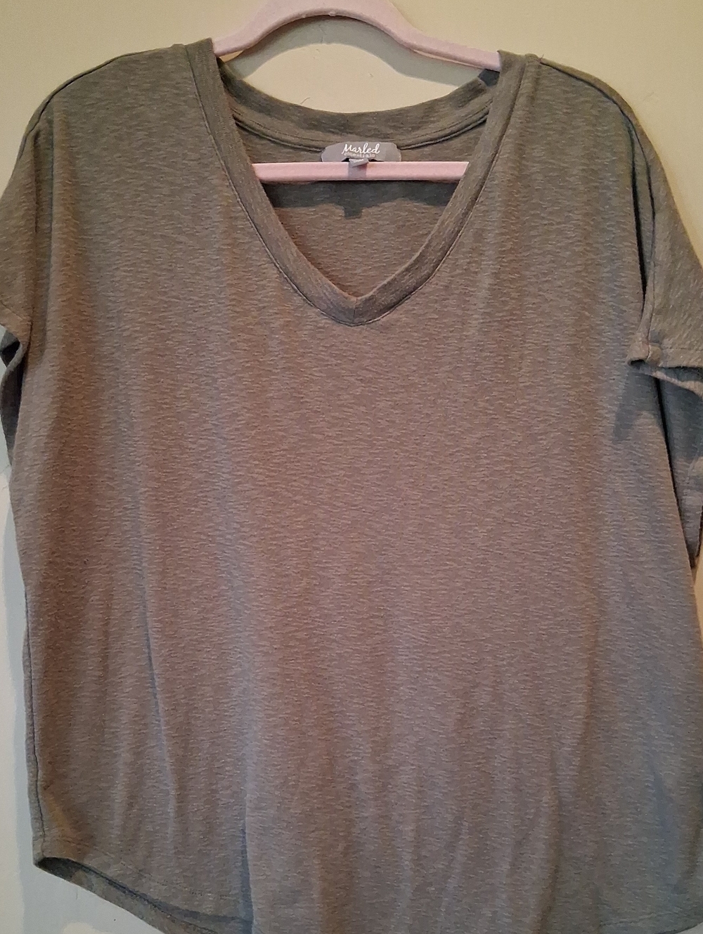 Everyday V-Neck Tee in Olive Green